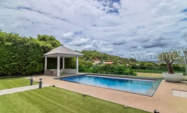 For sale 4 ベッドルーム house in Bang Lamung, Chonburi