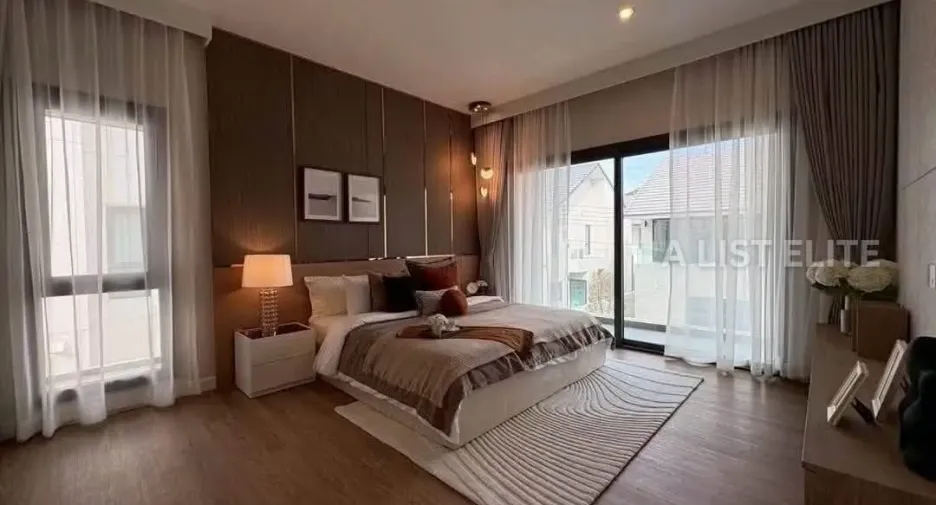 For sale 4 ベッドルーム house in Bang Lamung, Chonburi