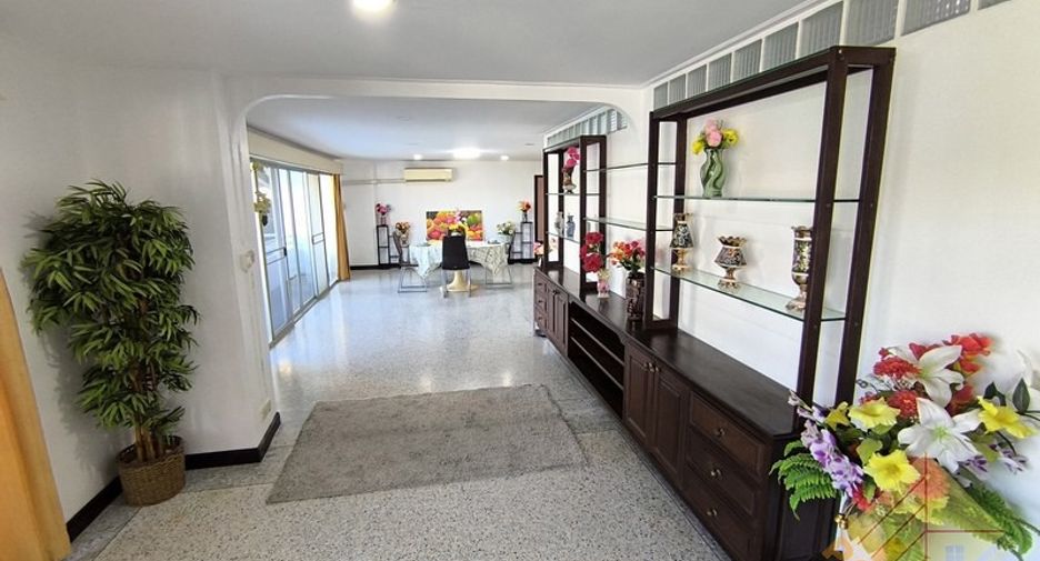 Wohnung zum Kauf mit 2 Zimmer in Na Jomtien, Pattaya