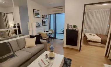 Condo en alquiler de 1 habitaciones en Bang Na, Bangkok