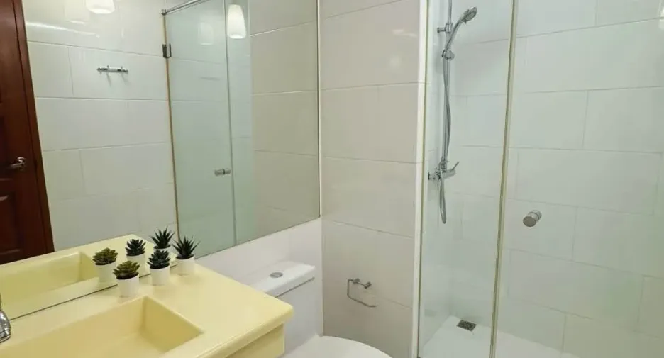 À louer 1 chambre condo à Din Daeng, Bangkok