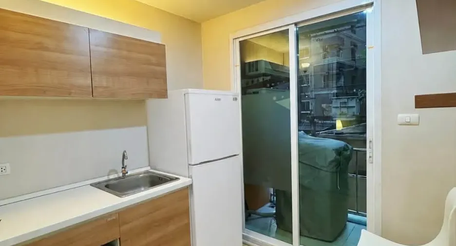 À louer 1 chambre condo à Din Daeng, Bangkok