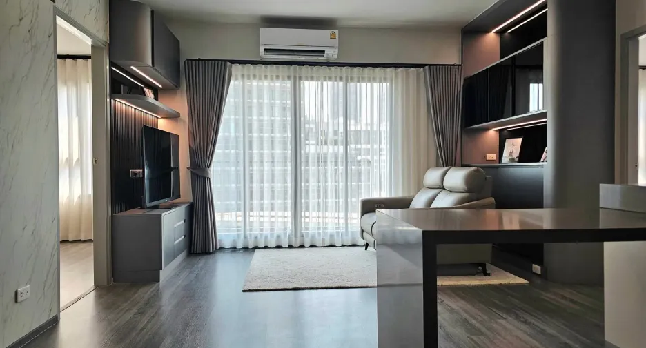 ขาย 2 ห้องนอน คอนโด ใน บางรัก, กรุงเทพฯ