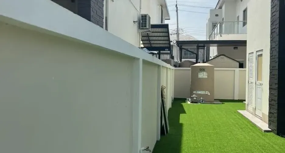 For rent 4 bedrooms house in Lat Krabang, Bangkok