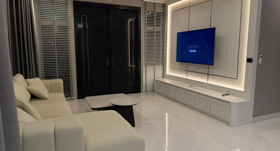 For rent 4 bedrooms house in Lat Krabang, Bangkok