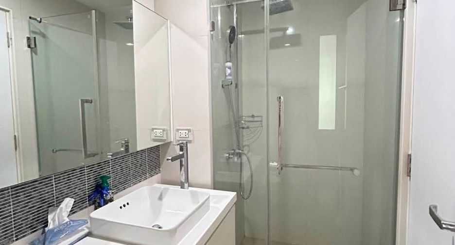 For rent 1 bed condo in Sathon, Bangkok