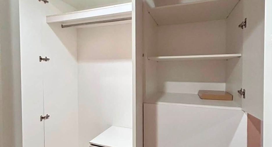 For rent 1 bed condo in Sathon, Bangkok