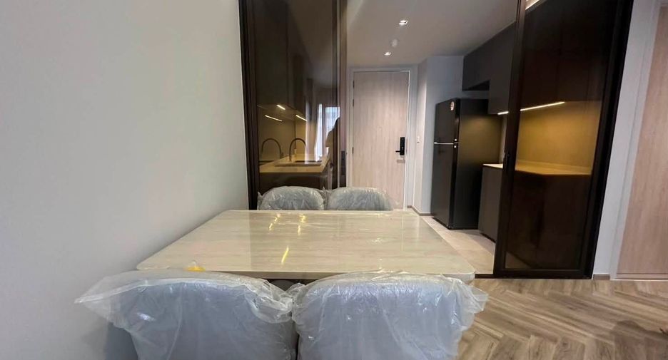 Wohnung zur Miete mit 2 Zimmer in Watthana, Bangkok