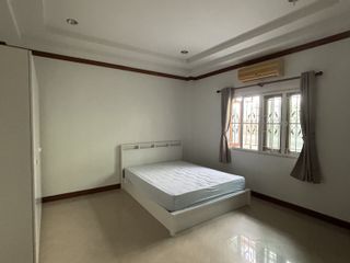 À louer 3 chambres maison à Mueang Phuket, Phuket
