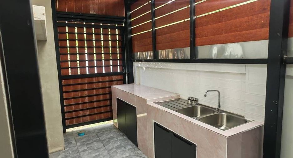 For rent 3 ベッドルーム townhouse in Thalang, Phuket