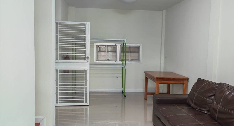 For rent 3 ベッドルーム townhouse in Thalang, Phuket