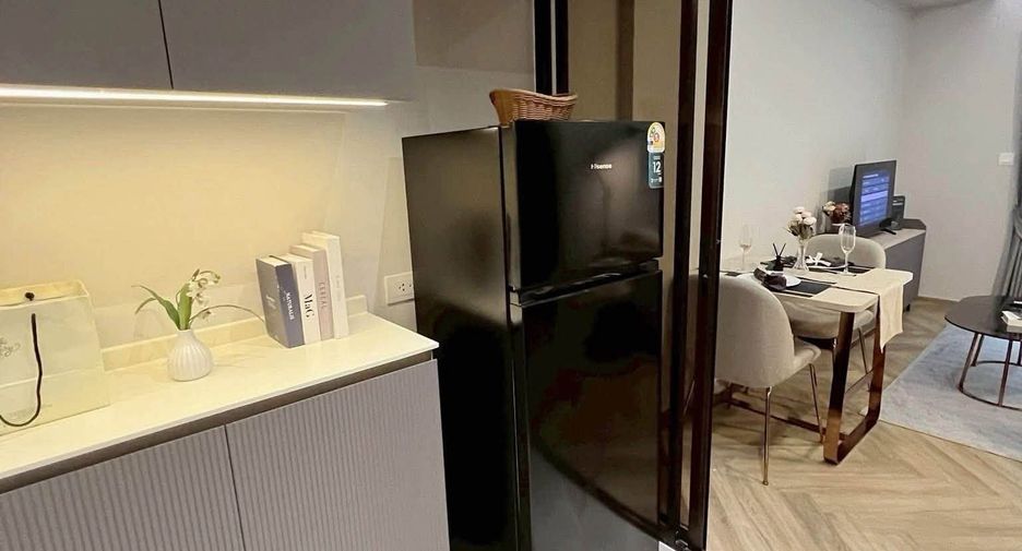 Wohnung zur Miete mit 1 Zimmer in Watthana, Bangkok