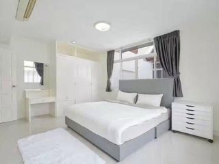 For rent 5 ベッドルーム house in Watthana, Bangkok