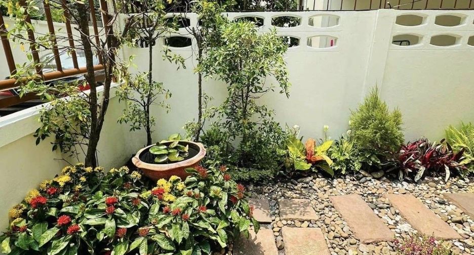 For rent 5 ベッドルーム house in Watthana, Bangkok