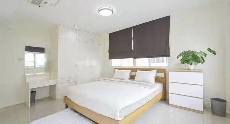 For rent 5 ベッドルーム house in Watthana, Bangkok