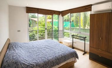 For sale 2 bedrooms condo in Khlong Toei, Bangkok