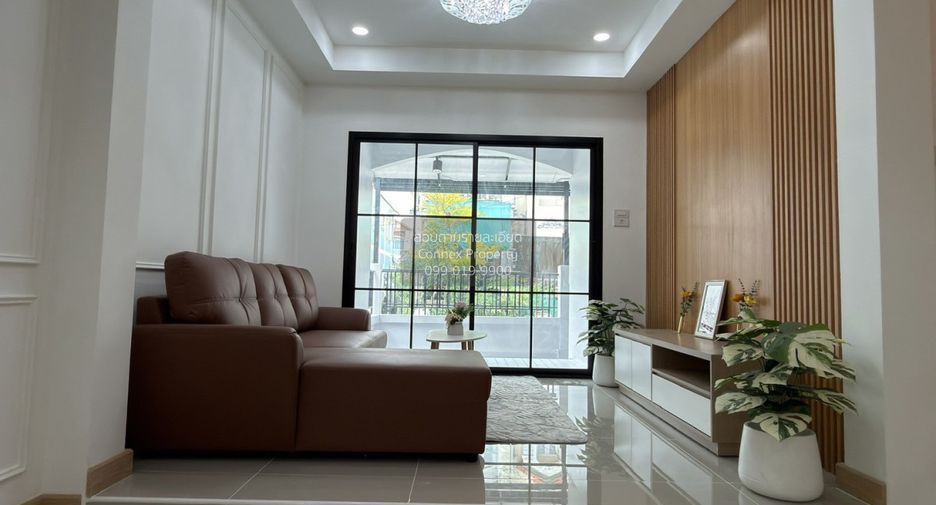 For sale 4 ベッドルーム townhouse in Bang Bua Thong, Nonthaburi
