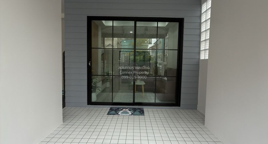 For sale 4 ベッドルーム townhouse in Bang Bua Thong, Nonthaburi