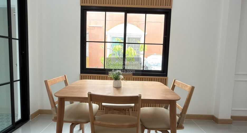 For sale 4 ベッドルーム townhouse in Bang Bua Thong, Nonthaburi