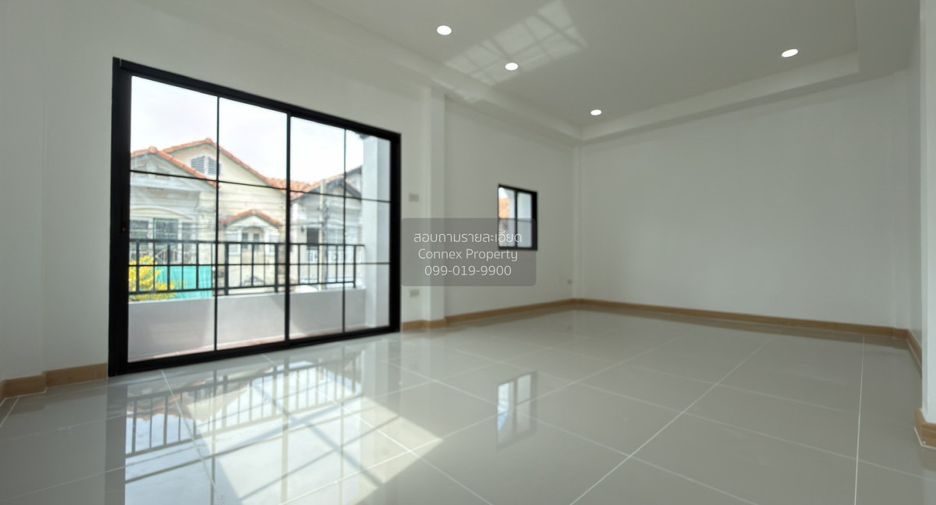 For sale 4 ベッドルーム townhouse in Bang Bua Thong, Nonthaburi