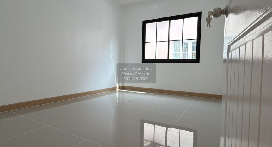 For sale 4 ベッドルーム townhouse in Bang Bua Thong, Nonthaburi