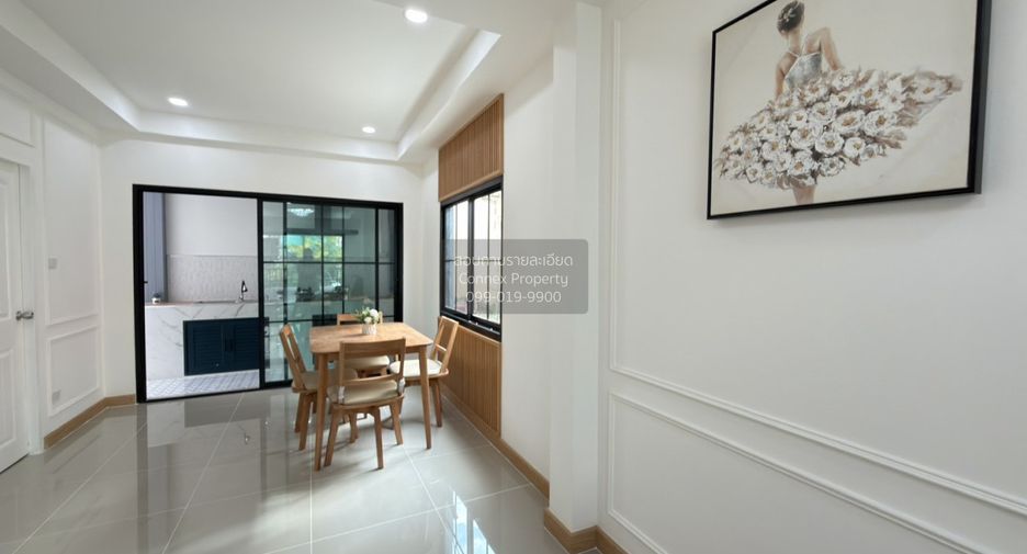 For sale 4 ベッドルーム townhouse in Bang Bua Thong, Nonthaburi