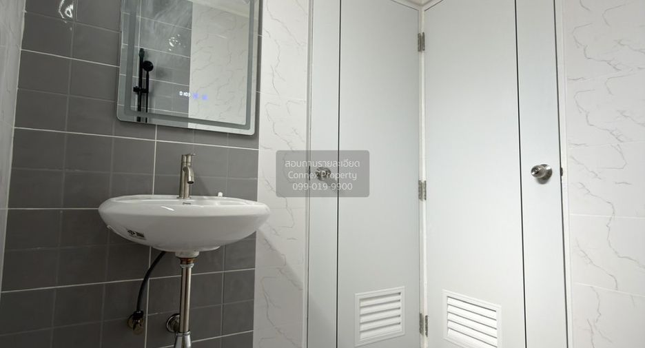 For sale 4 ベッドルーム townhouse in Bang Bua Thong, Nonthaburi