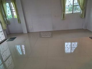 À vendre 4 chambres maison à Bang Bua Thong, Nonthaburi