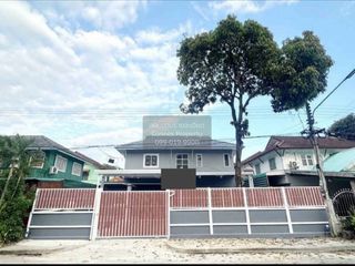 Haus zum Kauf mit 4 Zimmer in Thanyaburi, Pathum Thani