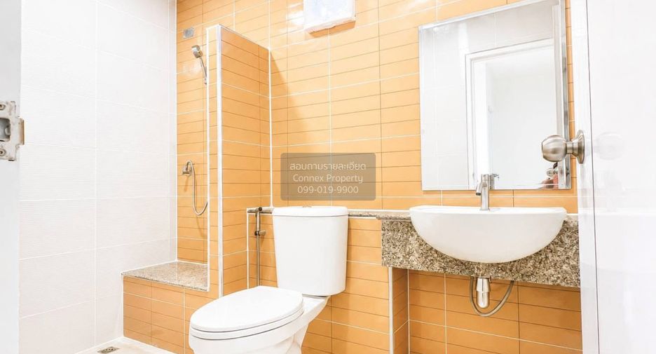 For sale 4 ベッドルーム townhouse in Bang Kruai, Nonthaburi