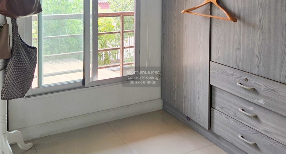 Haus zum Kauf mit 3 Zimmer in Phutthamonthon, Nakhon Pathom