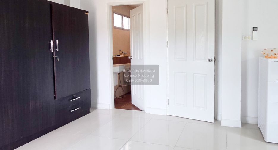 Haus zum Kauf mit 3 Zimmer in Phutthamonthon, Nakhon Pathom
