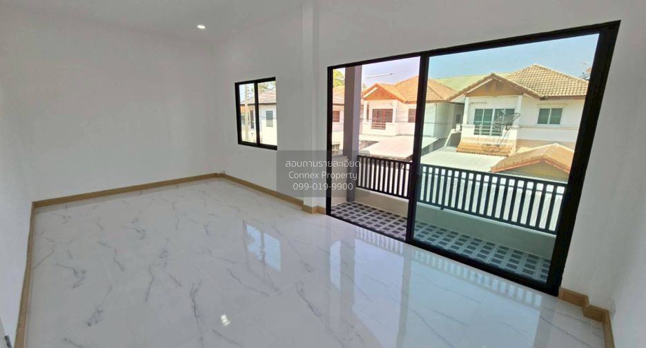 Casa en venta de 3 habitaciones en Thanyaburi, Pathum Thani