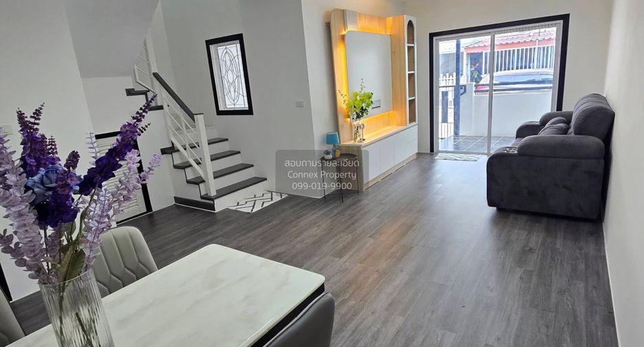 For sale 3 ベッドルーム townhouse in Bang Kruai, Nonthaburi