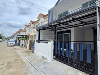 For sale 3 ベッドルーム townhouse in Bang Kruai, Nonthaburi
