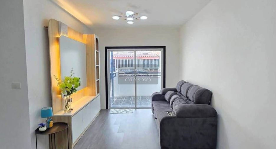 For sale 3 ベッドルーム townhouse in Bang Kruai, Nonthaburi