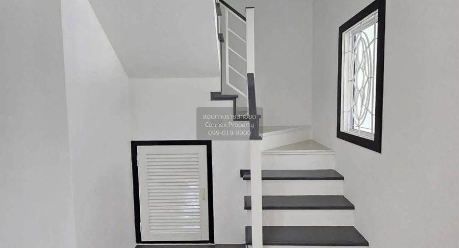 For sale 3 ベッドルーム townhouse in Bang Kruai, Nonthaburi
