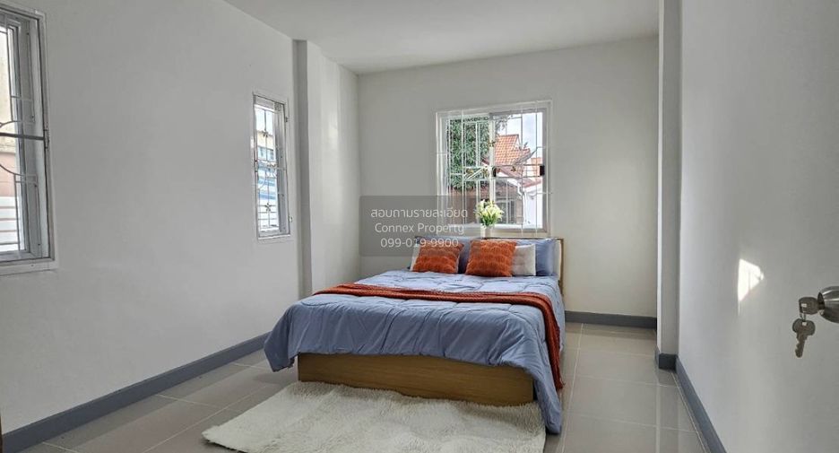Haus zum Kauf mit 3 Zimmer in Min Buri, Bangkok