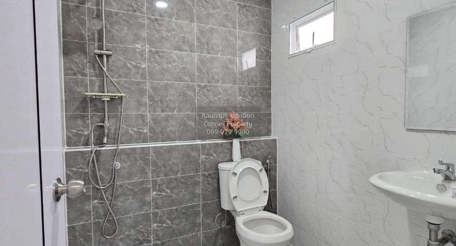 Haus zum Kauf mit 3 Zimmer in Min Buri, Bangkok