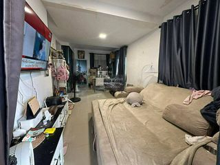 Casa adosada en venta de 3 habitaciones en Bang Khae, Bangkok