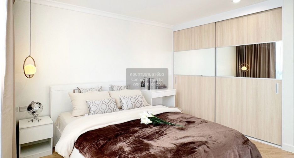 For sale 2 bedrooms condo in Bang Phlat, Bangkok