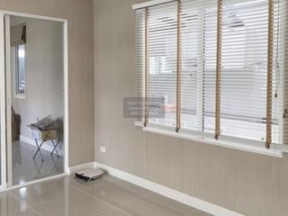À vendre 4 chambres maison à Bang Bua Thong, Nonthaburi
