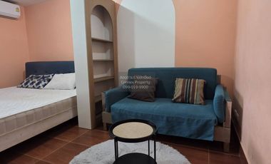 Wohnung zum Kauf mit 1 Zimmer in Huai Khwang, Bangkok
