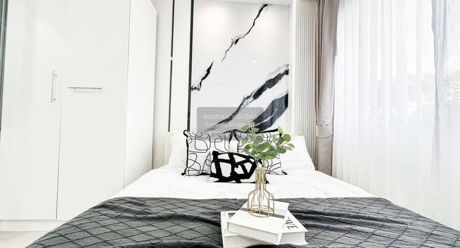 For sale 1 bed condo in Bang Kapi, Bangkok