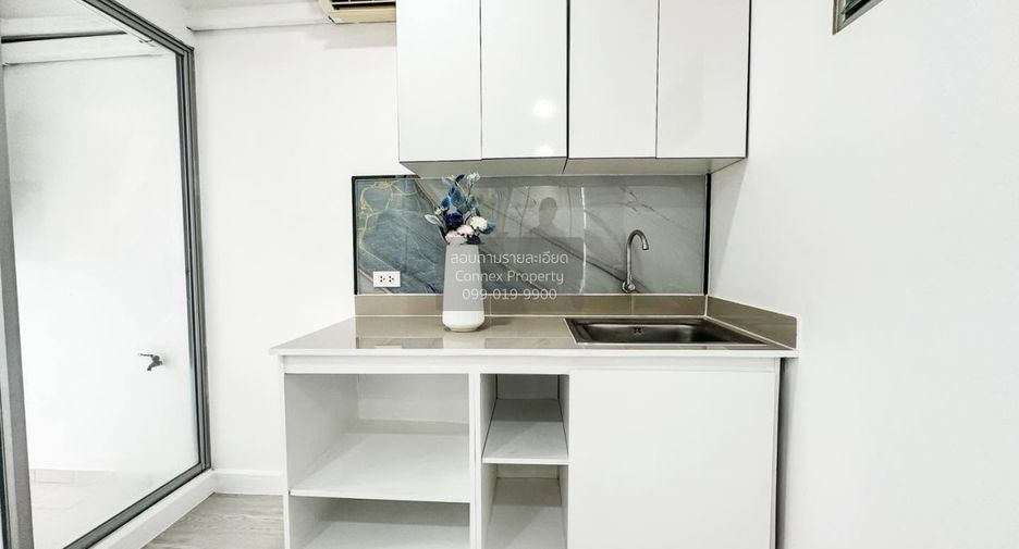 For sale 1 bed condo in Bang Kapi, Bangkok