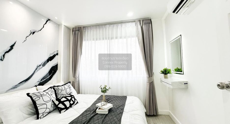 For sale 1 bed condo in Bang Kapi, Bangkok