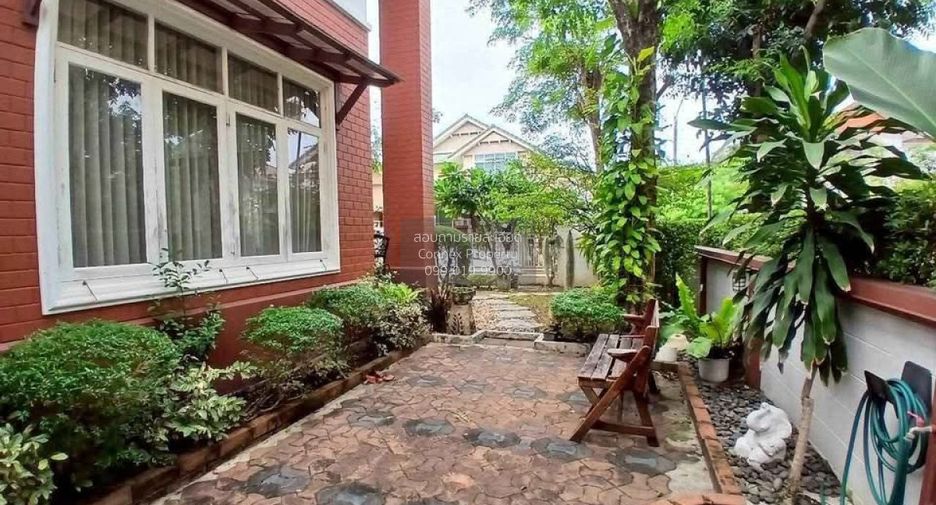 À vendre 3 chambres maison à Bang Khae, Bangkok