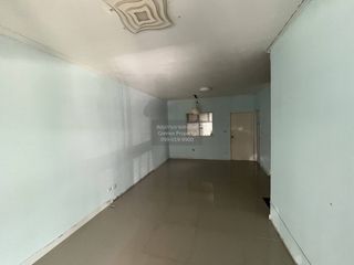 À vendre 3 chambres maison de ville à Mueang Samut Prakan, Samut Prakan
