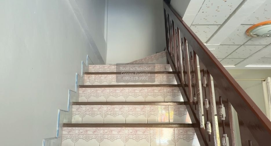 Reihenhaus zum Kauf mit 2 Zimmer in Mueang Samut Prakan, Samut Prakan