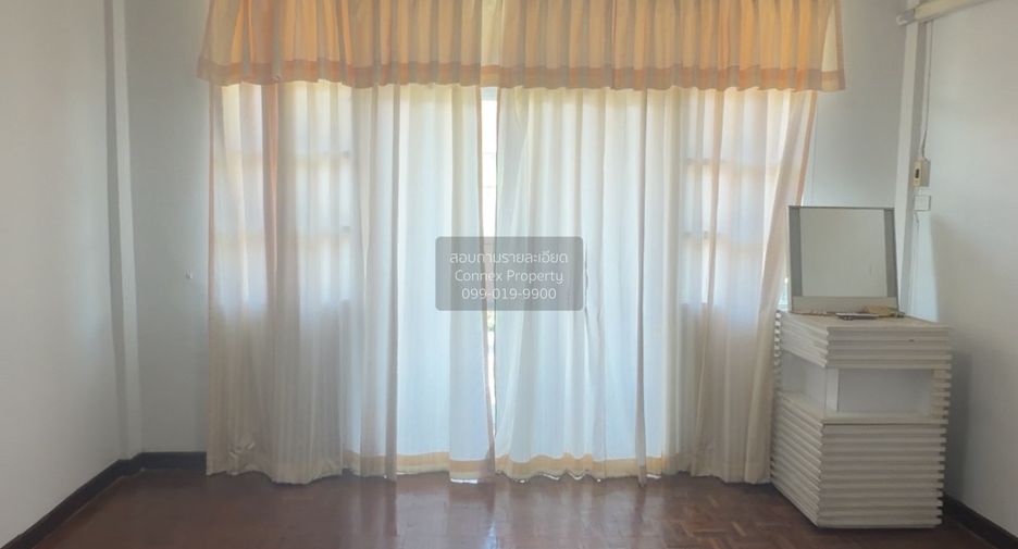 Reihenhaus zum Kauf mit 2 Zimmer in Mueang Samut Prakan, Samut Prakan
